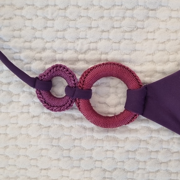 Victoria's Secret purple triangle bikini with ring accents size M - Picture 3 of 5
